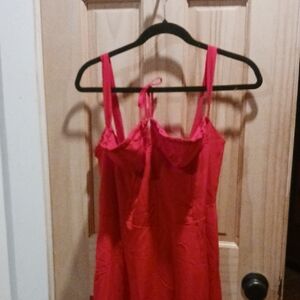 Elle Vibrant Red Chemise